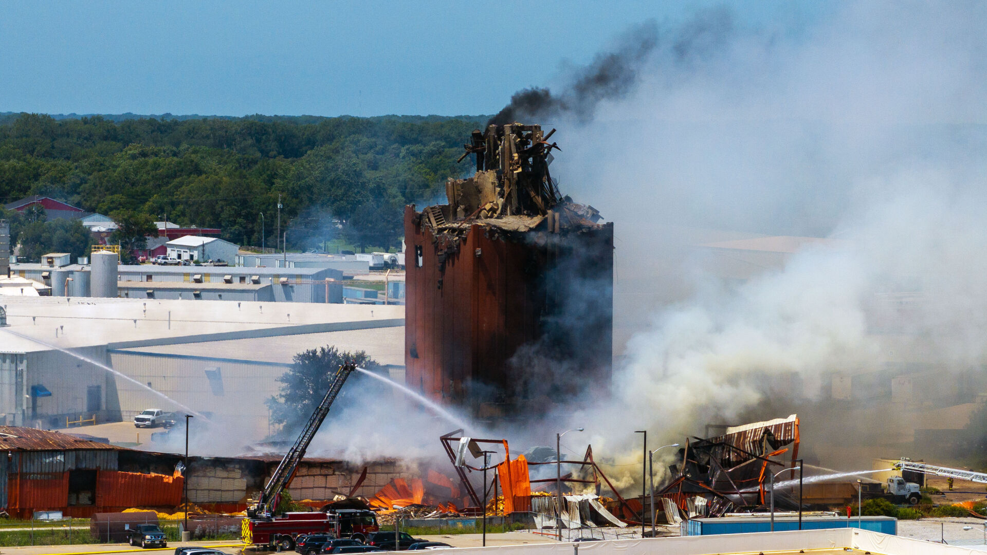 Bodies of man and 2 young girls recovered at site of Fremont industrial plant explosion